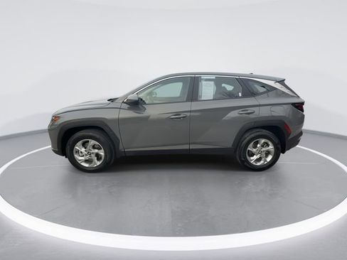 Certified 2024 Hyundai Tucson SE image 5