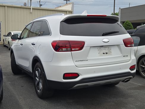 Used 2019 Kia Sorento EX w/ EX Touring Package FWD image 5
