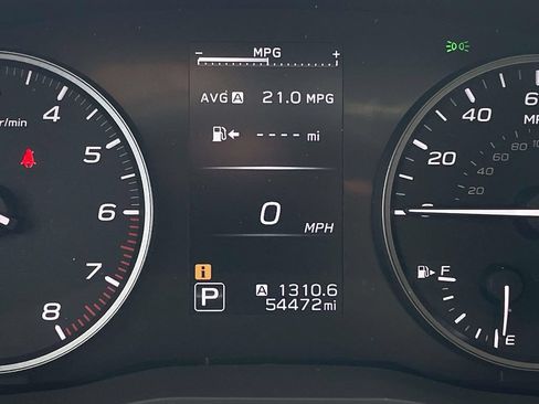 Certified 2025 Subaru Ascent Premium AWD/4WD image 16