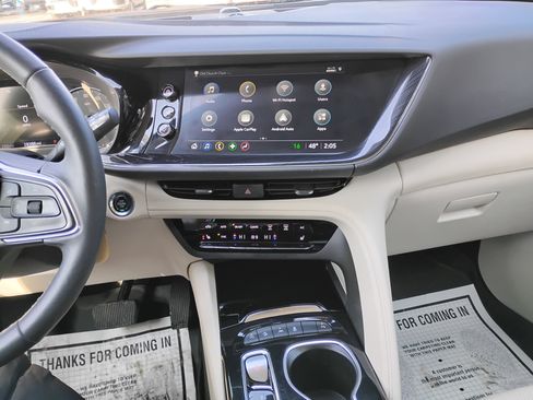 Used 2023 Buick Envision Essence image 8