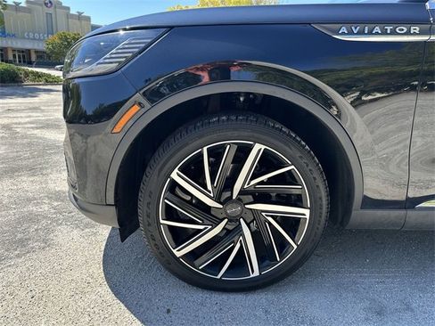 New 2025 Lincoln Aviator Reserve w/ Equipment Group 201A image 10