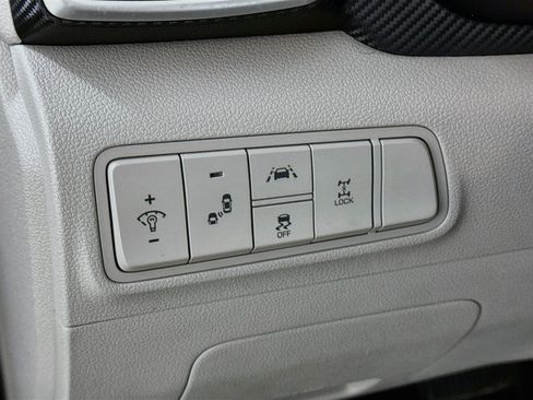 Used 2021 Hyundai Tucson SEL w/ Cargo Package AWD/4WD image 11