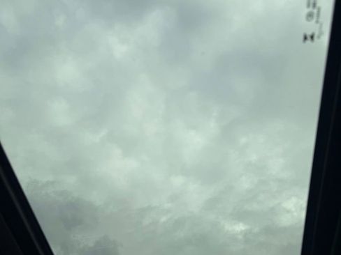 Used 2023 GMC Sierra 1500 AT4 w/ Technology Package image 31