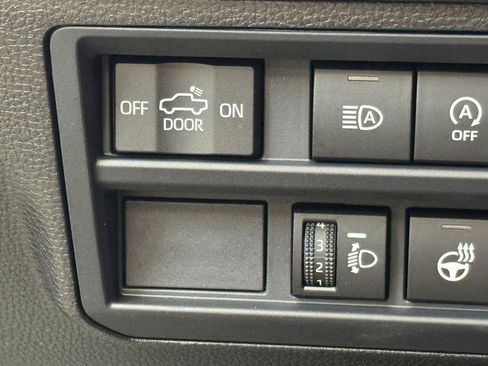 Used 2026 Toyota Tundra Limited w/ Power Package AWD/4WD image 35