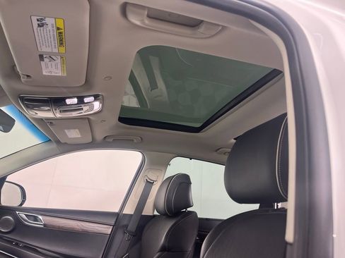 Used 2023 Genesis GV80 2.5T w/ Prestige Package image 24