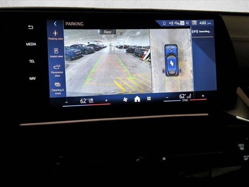 Used 2026 BMW X2 xDrive28i w/ Technology Package AWD/4WD image 14