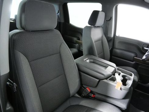 Used 2019 Chevrolet Silverado 1500 RST AWD/4WD image 13