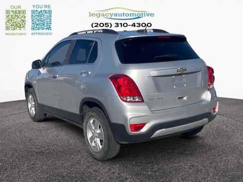 Used 2019 Chevrolet Trax LT w/ LT Convenience Package image 5