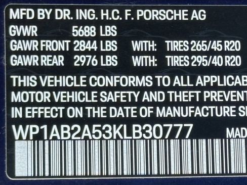 Used 2019 Porsche Macan S image 52