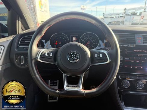 Used 2018 Volkswagen GTI SE w/ SE Leather Package image 17