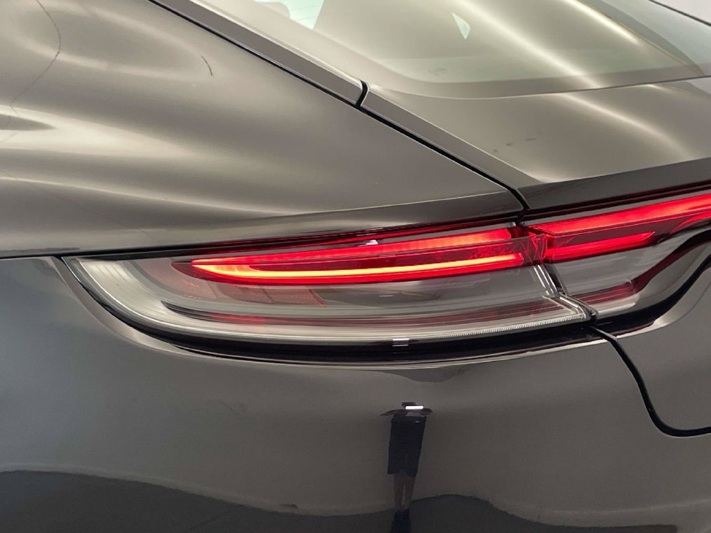 Certified 2023 Porsche Panamera 4 AWD/4WD image 16