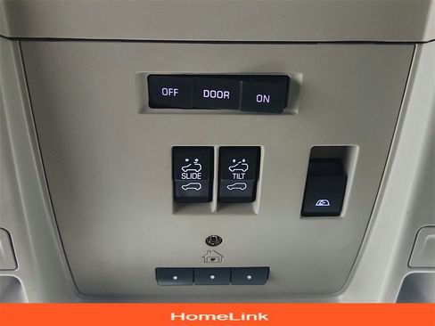 Used 2016 Chevrolet Silverado 1500 High Country w/ High Country Premium Package image 37