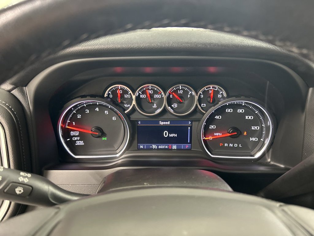 Used 2022 Chevrolet Silverado 1500 RST AWD/4WD image 13