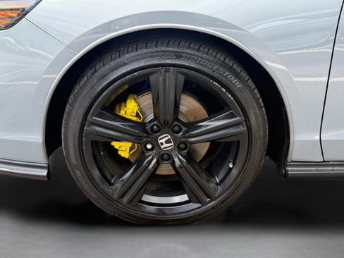 Used 2023 Honda Accord Sport image 45