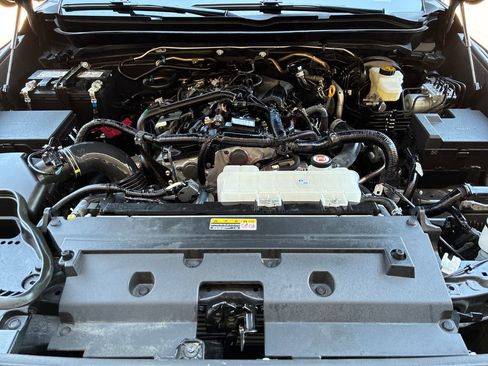 Used 2025 Toyota Tacoma TRD Sport AWD/4WD image 22