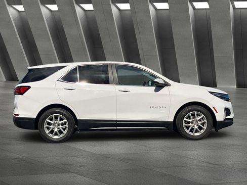 Used 2022 Chevrolet Equinox LT FWD image 3