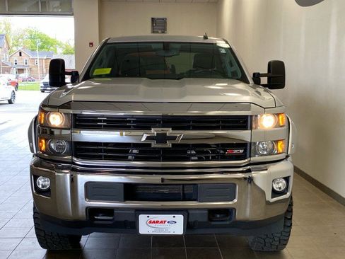 Used 2015 Chevrolet Silverado 2500 LTZ w/ Z71 Package, Off-Road AWD/4WD image 3