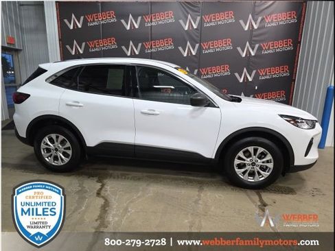 Used 2023 Ford Escape Active image 3