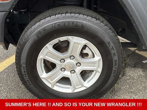 Used 2022 Jeep Wrangler Sport AWD/4WD image 14