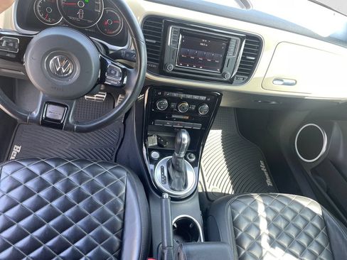 Used 2019 Volkswagen Beetle 2.0T FWD image 10
