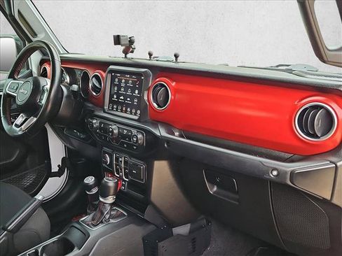 Used 2022 Jeep Gladiator Rubicon w/ LED Lighting Group image 22