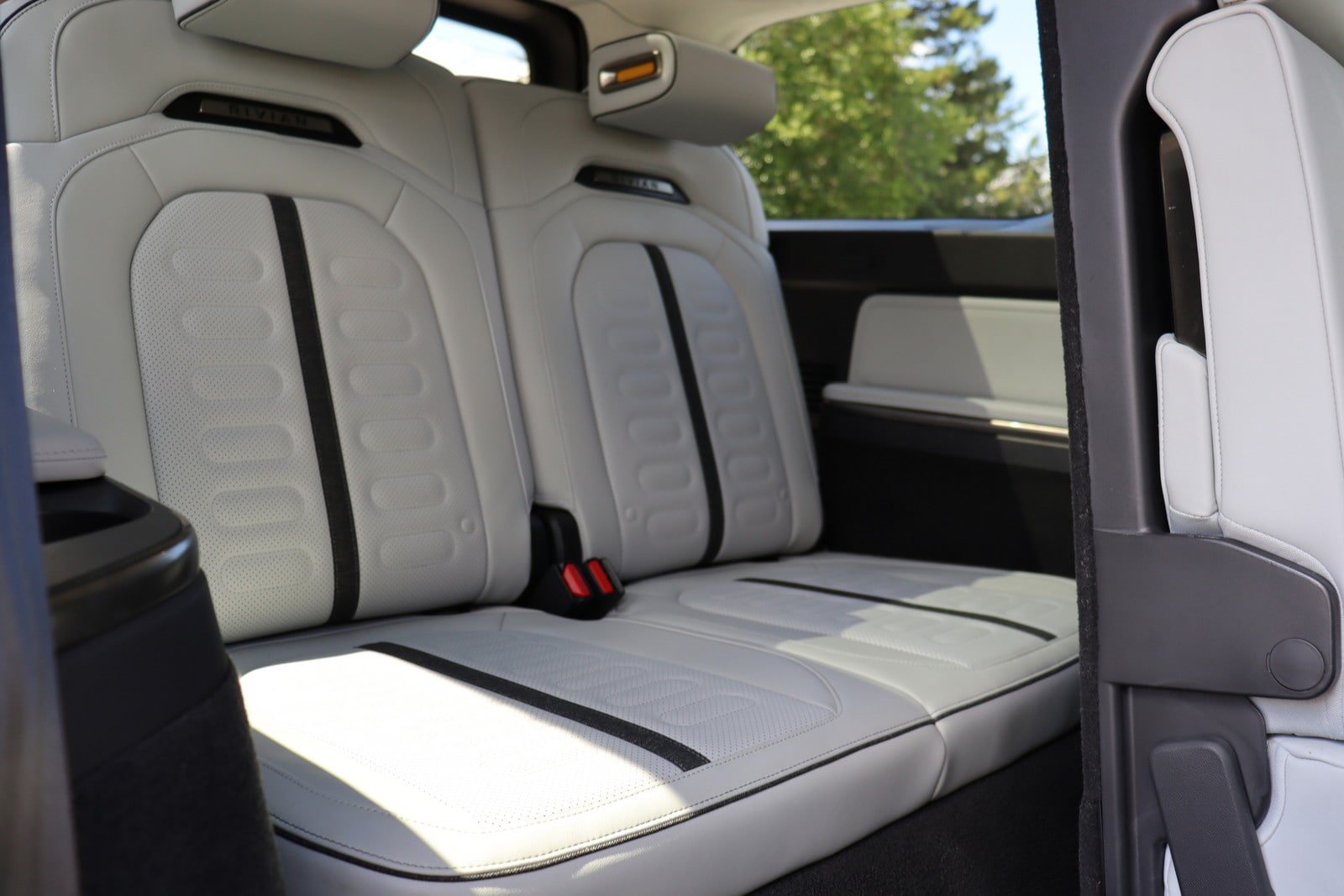 Used 2024 Rivian R1S Adventure Quad AWD/4WD image 20