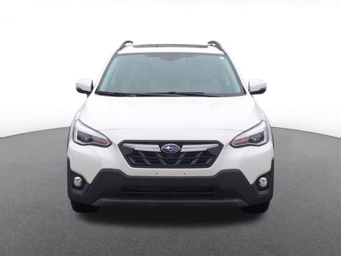 Used 2023 Subaru Crosstrek 2.5i Limited w/ Moonroof Package image 9