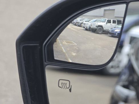 Used 2018 Lincoln MKC Premiere image 6