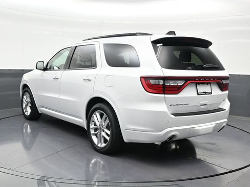 Used 2024 Dodge Durango GT RWD image 3