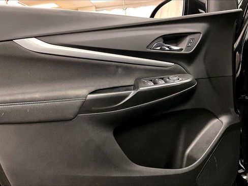 Used 2023 Chevrolet Bolt EUV LT w/ Driver Confidence Package image 22