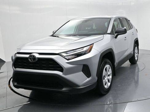 New 2025 Toyota RAV4 LE image 3
