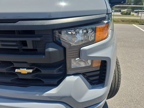 Used 2024 Chevrolet Silverado 1500 Custom AWD/4WD image 28