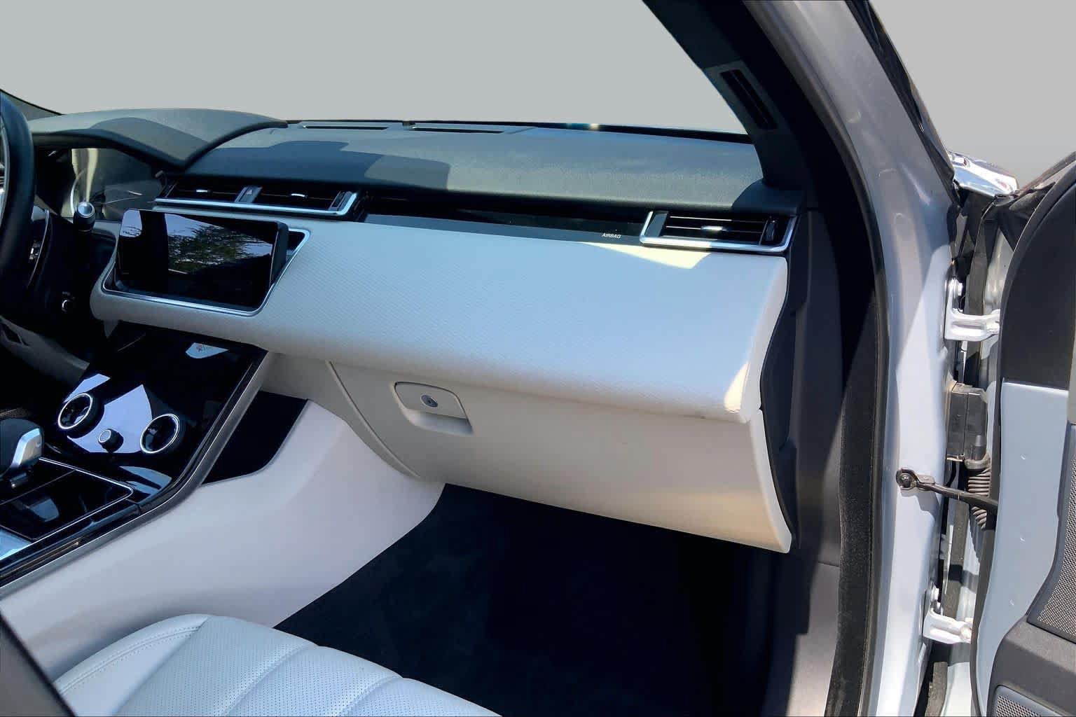 Used 2023 Land Rover Range Rover Velar R-Dynamic S AWD/4WD image 19