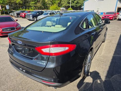 Used 2013 Ford Fusion SE image 5