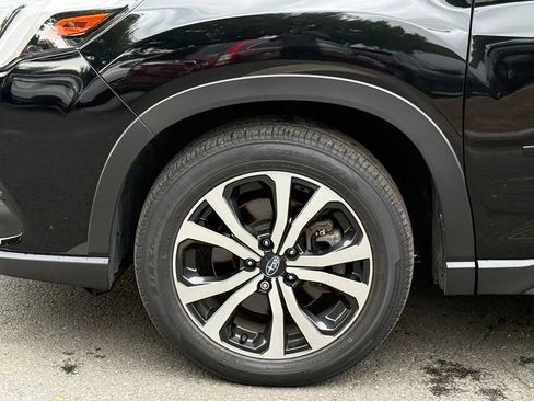 Certified 2023 Subaru Forester Limited AWD/4WD image 10