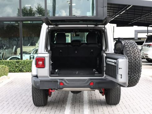 Used 2020 Jeep Wrangler Unlimited Rubicon AWD/4WD image 7