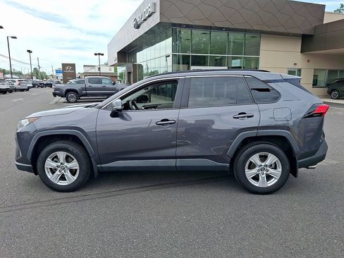 Used 2019 Toyota RAV4 XLE w/ All Weather Liner Package AWD/4WD image 6