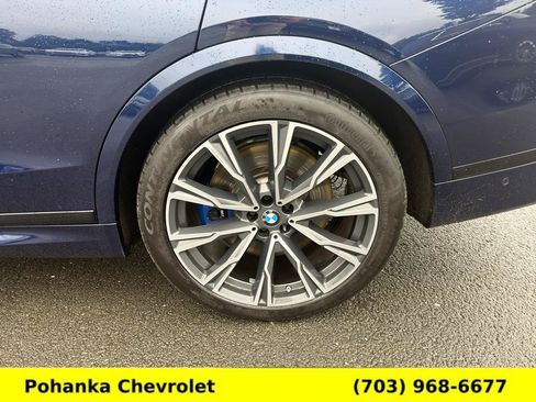 Used 2022 BMW X7 M50i w/ Dynamic Handling Package AWD/4WD image 34