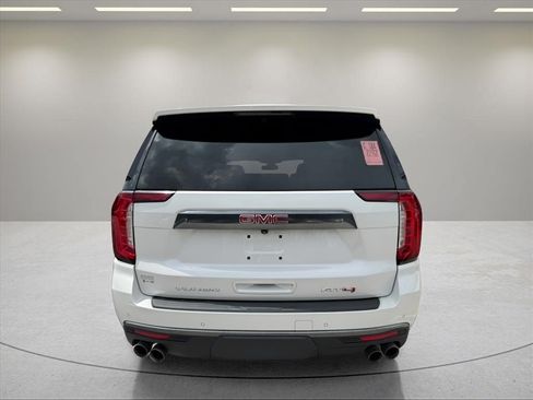 Used 2022 GMC Yukon AT4 AWD/4WD image 7