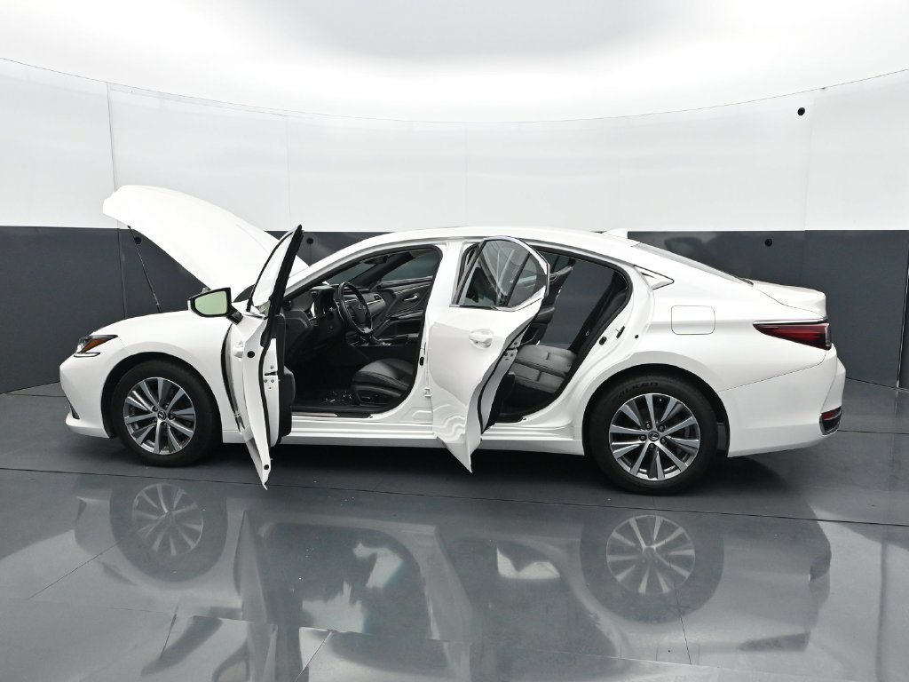 Used 2021 Lexus ES 250 AWD/4WD image 28