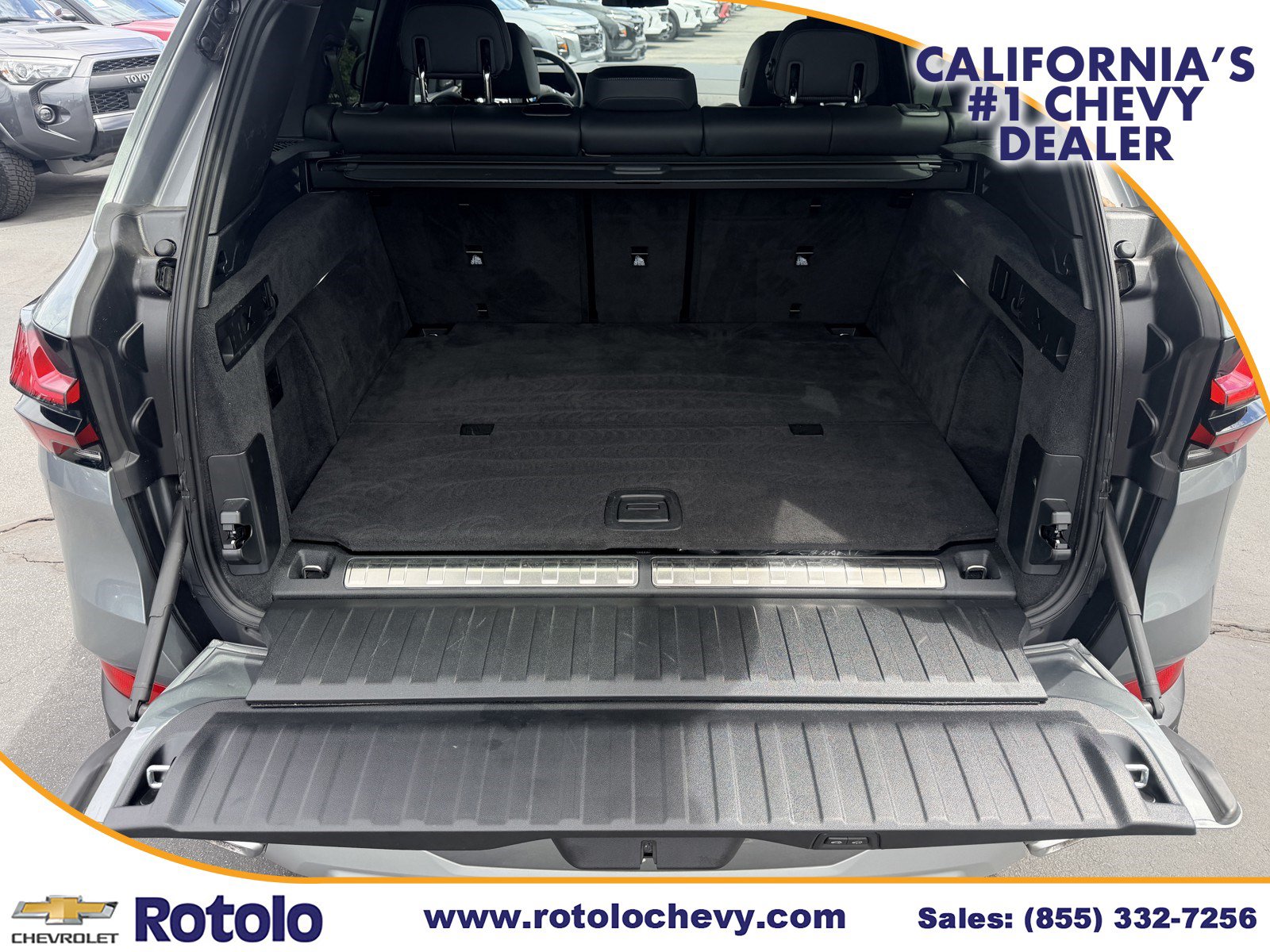 Used 2025 BMW X5 xDrive50e AWD/4WD image 12