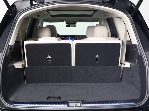 New 2026 Mercedes-Benz GLS 450 4MATIC image 9