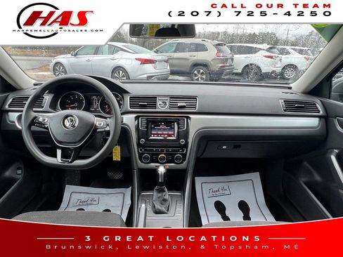 Used 2017 Volkswagen Passat 1.8T S image 14