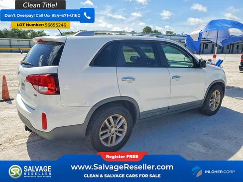 Used 2014 Kia Sorento LX w/ Touring Package (LX) FWD image 4