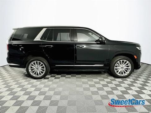 Used 2024 Cadillac Escalade Premium Luxury AWD/4WD image 8