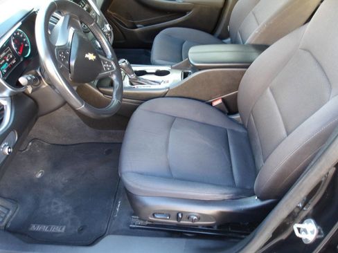 Used 2016 Chevrolet Malibu Hybrid w/ Driver Confidence Package image 6