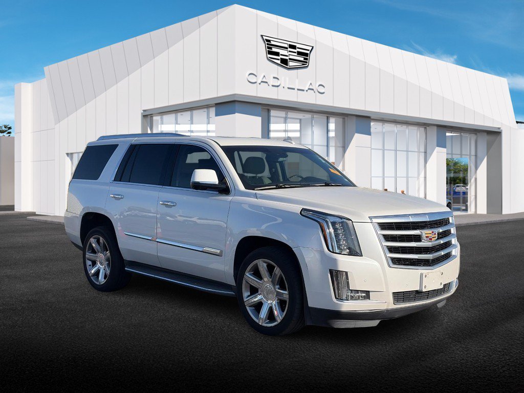 Used 2016 Cadillac Escalade Luxury AWD/4WD image 1