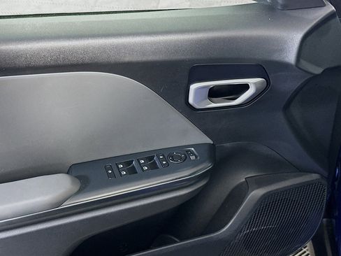 Used 2025 Kia K4 LXS image 15