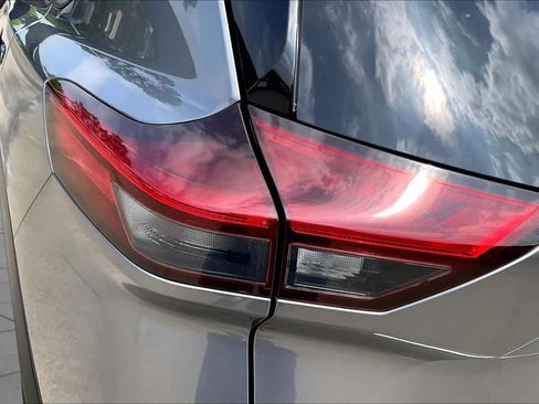 Used 2023 Nissan Rogue Platinum w/ Platinum Premium Package AWD/4WD image 28