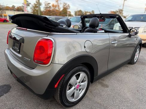 Used 2017 MINI Cooper Convertible image 6